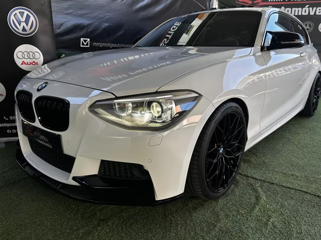 BMW 120 2013 - 18500 EUR, 225000 km - AUTO.MOTO.pt - 225000km - foto 13 de 39