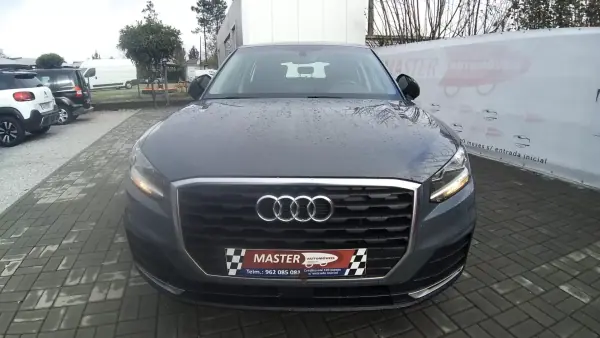 Audi Q2 2018 - 18850 EUR, 149862 km - AUTO.MOTO.pt - 149862km - foto 23 de 29