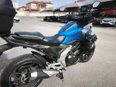 Honda NC750X 2022 — foto 2 de 11