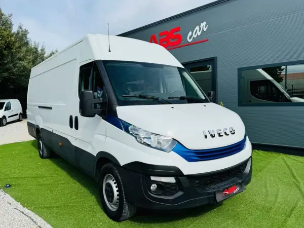 Iveco Daily 2019 - 23500 EUR, 190000 km - AUTO.MOTO.pt - 190000km - foto 3 de 23