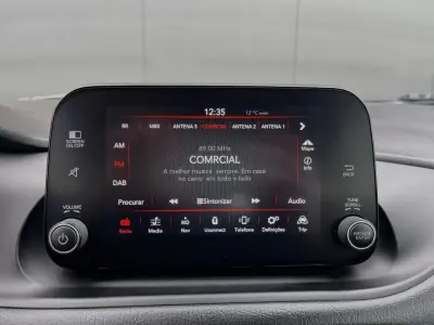 Fiat Tipo 2021 - 11900 EUR, 116480 km - AUTO.MOTO.pt - 116480km - foto 17 de 34