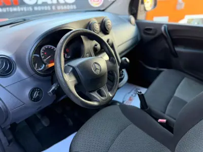 Mercedes-Benz Citan 109 cdi longa c/iva 2019 - 11900 EUR, 153847 km - AUTO.MOTO.pt - 153847km - foto 4 de 13