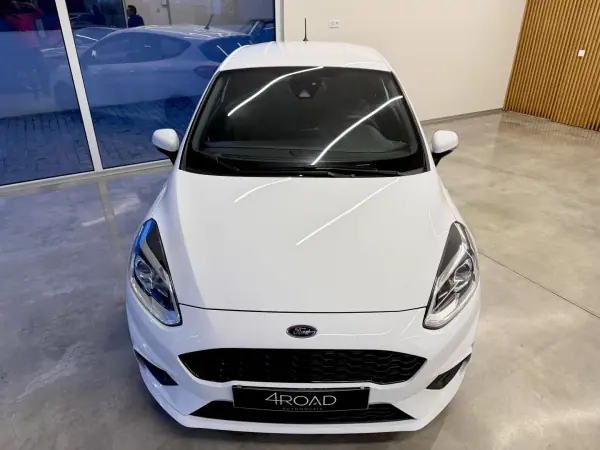 Ford Fiesta 2018 - 11000 EUR, 146800 km - AUTO.MOTO.pt - 146800km - foto 12 de 78