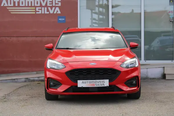 Ford Focus SW 2021 - 14990 EUR, 193000 km - AUTO.MOTO.pt - 193000km - foto 5 de 31