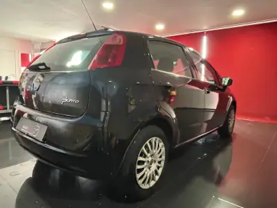 Fiat Punto 2011 - 5500 EUR, 188330 km - 188330km - foto 6 de 16