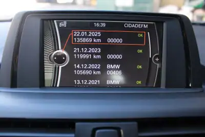 BMW 120 2014 - 18990 EUR, 145000 km - AUTO.MOTO.pt - 145000km - foto 28 de 36