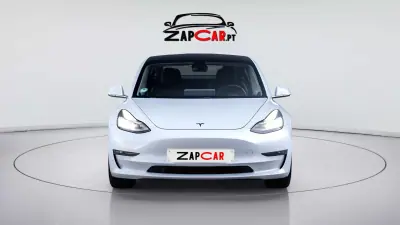 Tesla Model 3 2023 - 36900 EUR, 30450 km - 30450km - foto 7 de 15