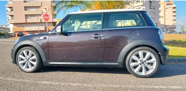 MINI Cooper 2013 - 9500 EUR, 187994 km - AUTO.MOTO.pt - 187994km - foto 2 de 15