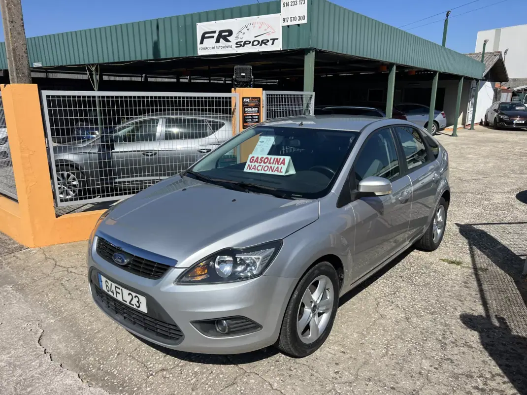 Ford Focus 2008 - 4900 EUR, 98085 km - AUTO.MOTO.pt - 98085km - foto 1 de 5