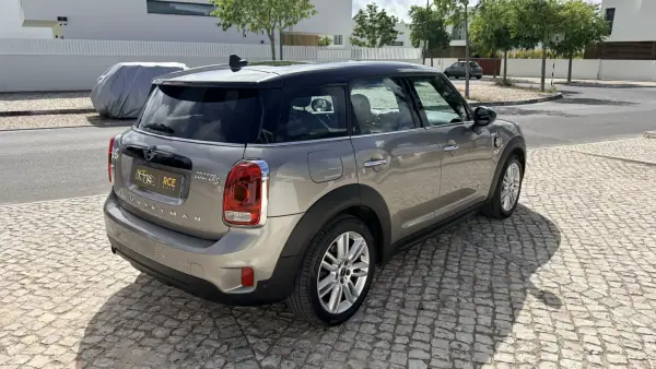 MINI Countryman 2019 - 19990 EUR, 98182 km - AUTO.MOTO.pt - 98182km - foto 4 de 54