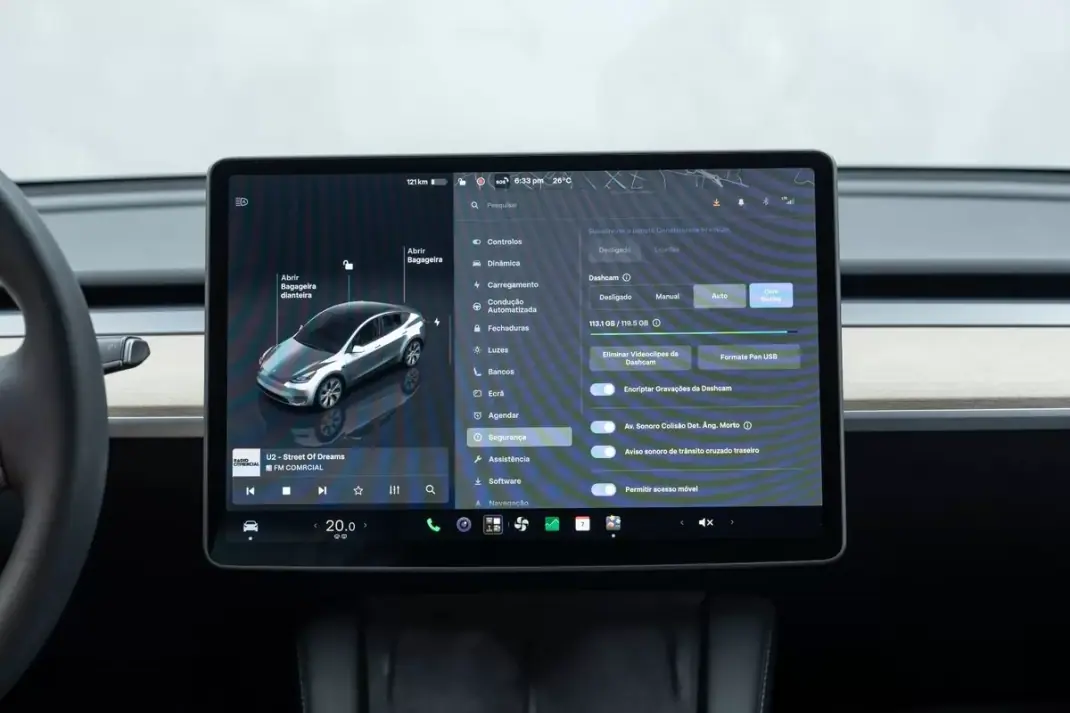 Tesla Model Y 2023 - 35950 EUR, 57000 km - 57000km - foto 38 de 49