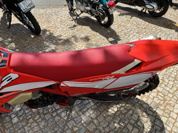 BETA RR 125 2-Stroke 2019 - 4750 EUR, 3610 km - AUTO.MOTO.pt - 3610km - foto 16 de 18