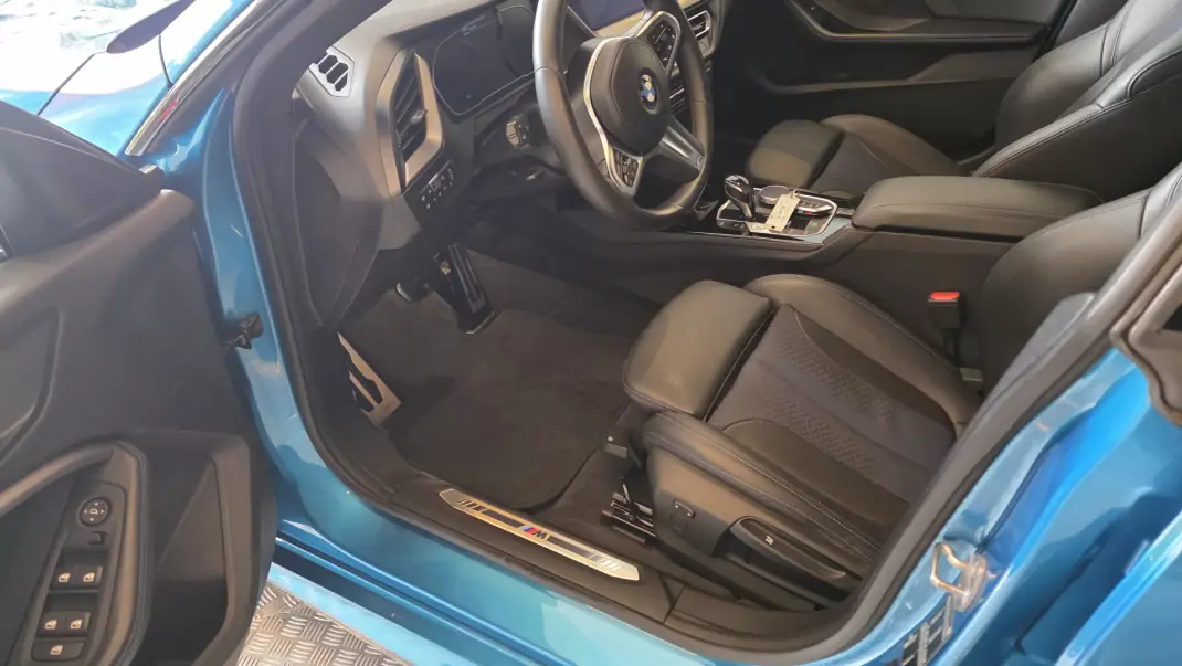 BMW 216 Gran Coupé 2020 - 24900 EUR, 75221 km - AUTO.MOTO.pt - 75221km - foto 37 de 61