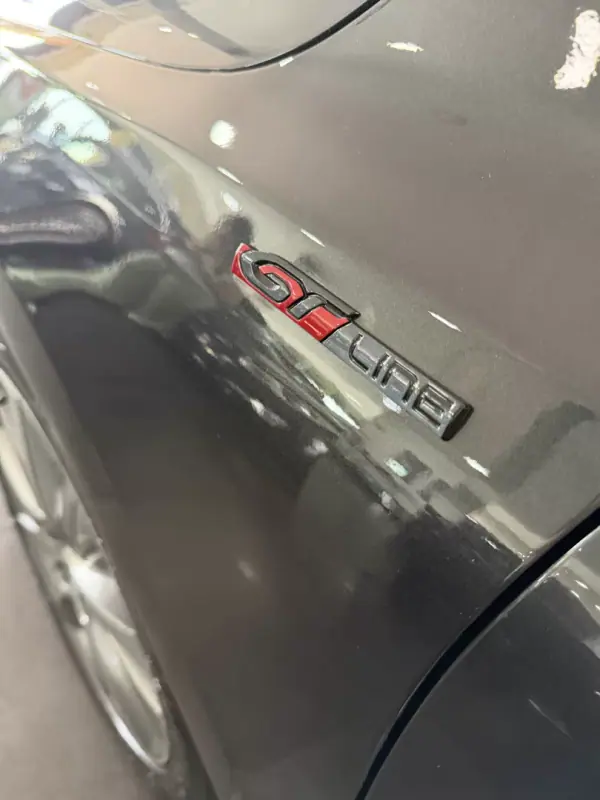 Peugeot 508 2015 - 9990 EUR, 240000 km - AUTO.MOTO.pt - 240000km - foto 10 de 15