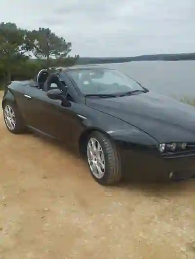 Alfa Romeo Spider 2008 - 15000 EUR, 134000 km - 134000km - foto 13 de 14