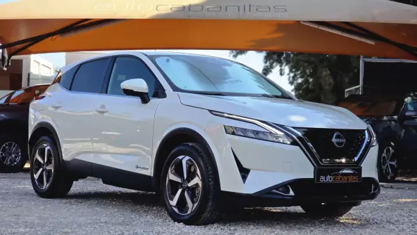 Nissan Qashqai 2024 - 26950 EUR, 70300 km - AUTO.MOTO.pt - 70300km - foto 6 de 22