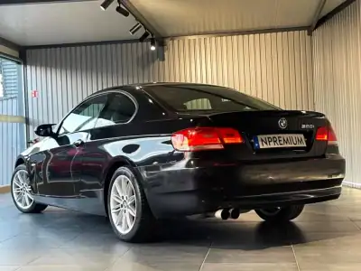 BMW 320 2007 - 13500 EUR, 221000 km - AUTO.MOTO.pt - 221000km - foto 9 de 33