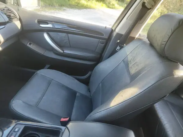 BMW X5 2001 - 10900 EUR, 272000 km - AUTO.MOTO.pt - 272000km - foto 5 de 13