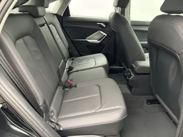 Audi Q3 Sportback 2021 - 36950 EUR, 75666 km - 75666km - foto 24 de 28