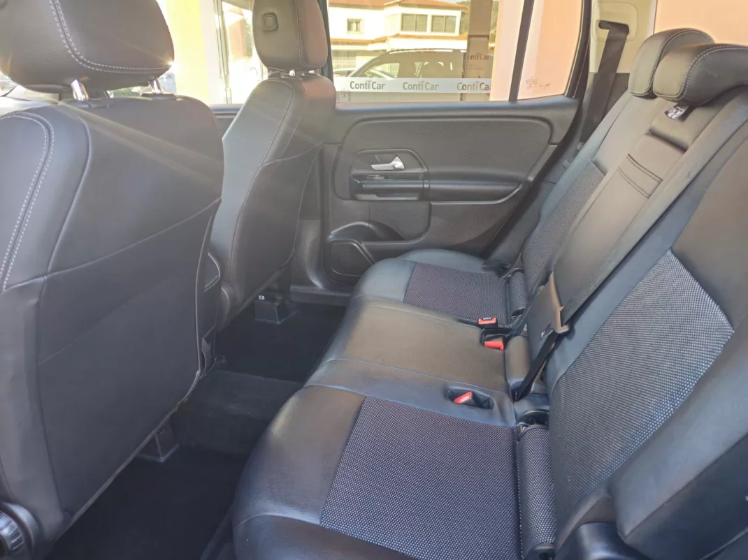 Mercedes-Benz GLB 180 2021 - 31990 EUR, 83866 km - AUTO.MOTO.pt - 83866km - foto 10 de 12