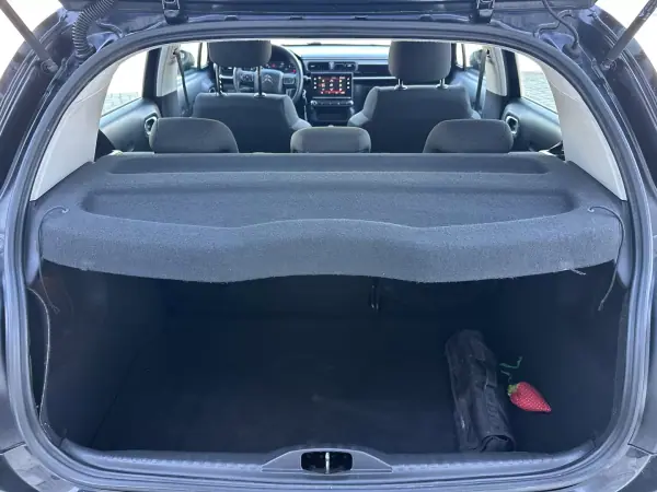 Citroën C3 2019 - 10990 EUR, 122000 km - AUTO.MOTO.pt - 122000km - foto 13 de 15