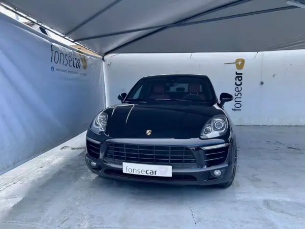 Porsche Macan 2015 - 43000 EUR, 175400 km - AUTO.MOTO.pt - 175400km - foto 2 de 19