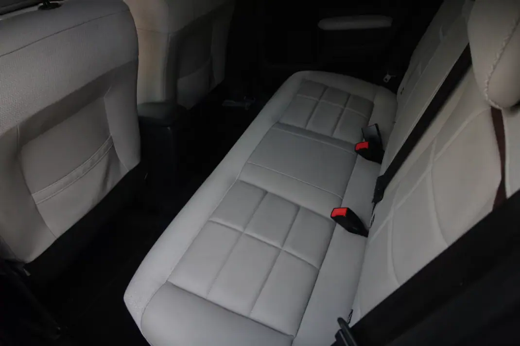 Citroën C4 Cactus 2018 - 13990 EUR, 113200 km - 113200km - foto 12 de 30