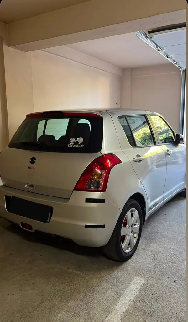 Suzuki Swift 2007 — foto 2 de 7