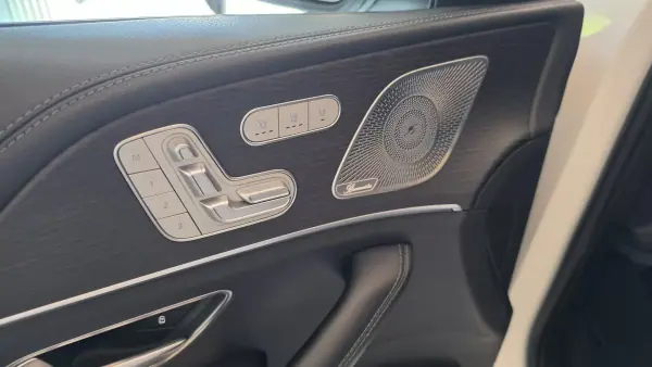 Mercedes-Benz GLE 350 2020 - 59900 EUR, 154245 km - AUTO.MOTO.pt - 154245km - foto 42 de 69