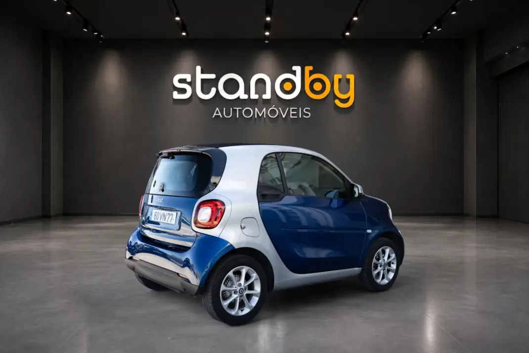 Smart ForTwo Coupé 2018 - 11950 EUR, 87000 km - 87000km - foto 2 de 15