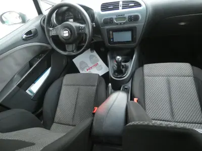 SEAT Leon 2008 - 8500 EUR, 280000 km - AUTO.MOTO.pt - 280000km - foto 11 de 21