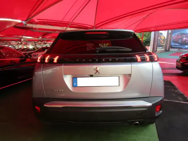 Peugeot 2008 Bluehdi 110 Allure Pack 2022 Diesel