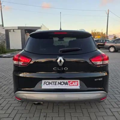 Renault Clio Sport Tourer 2018 - 11950 EUR, 108830 km - 108830km - foto 4 de 21