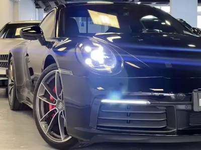 Porsche 992 2019 - 139990 EUR, 90000 km - AUTO.MOTO.pt - 90000km - foto 13 de 56