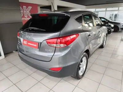 Hyundai ix35 2013 - 9990 EUR, 157000 km - AUTO.MOTO.pt - 157000km - foto 12 de 34