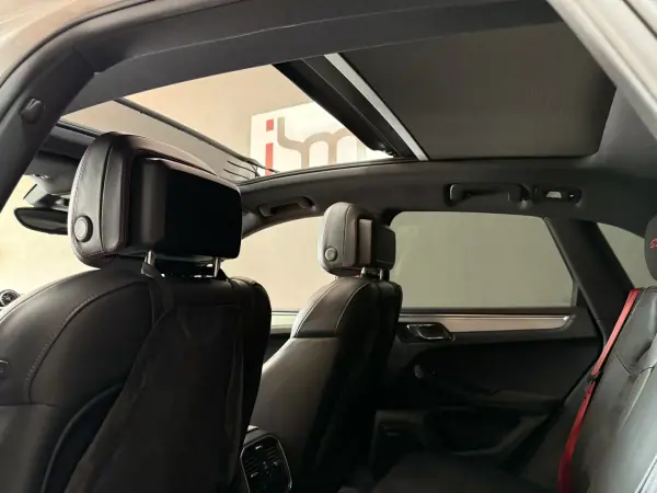 Porsche Macan 2016 - 65000 EUR, 68887 km - AUTO.MOTO.pt - 68887km - foto 13 de 20