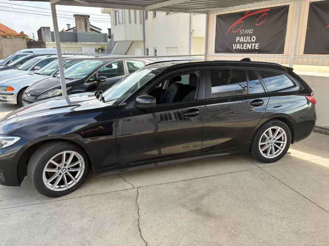 BMW 318 2019 - 21900 EUR, 128000 km - AUTO.MOTO.pt - 128000km - foto 3 de 22