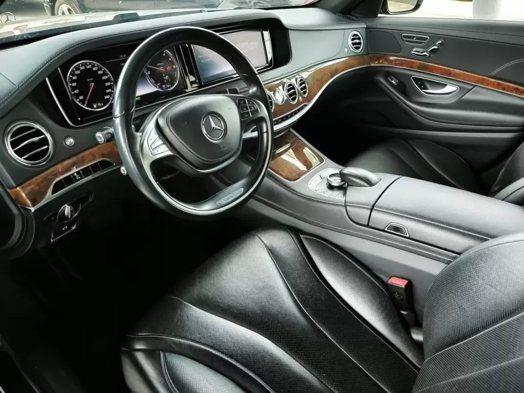 Mercedes-Benz S 300 2014 - 31950 EUR, 239200 km - AUTO.MOTO.pt - 239200km - foto 20 de 40