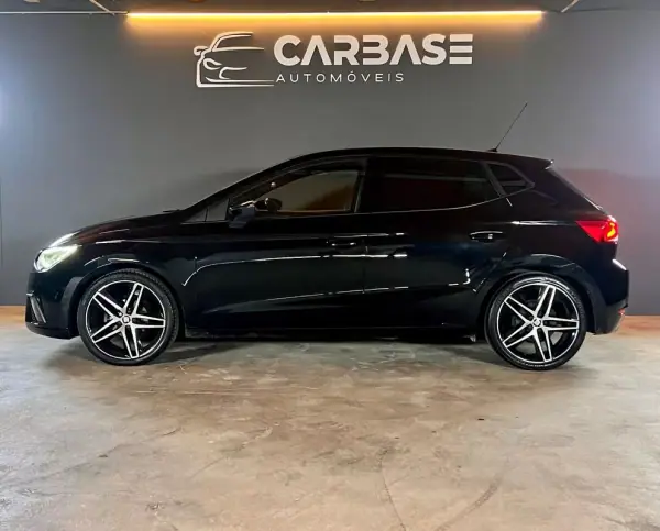 SEAT Ibiza 2020 - 12900 EUR, 92481 km - AUTO.MOTO.pt - 92481km - foto 3 de 20