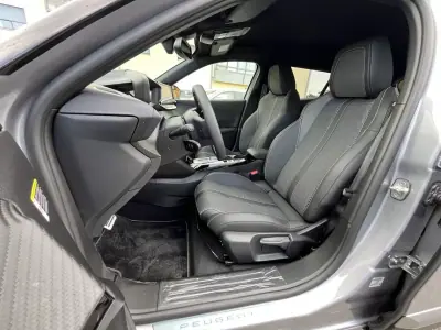 Peugeot e-2008 2025 - 32950 EUR, 80 km - AUTO.MOTO.pt - 80km - foto 25 de 68