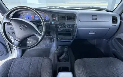 Toyota 2005 - 17500 EUR, 109000 km - AUTO.MOTO.pt - 109000km - foto 7 de 8