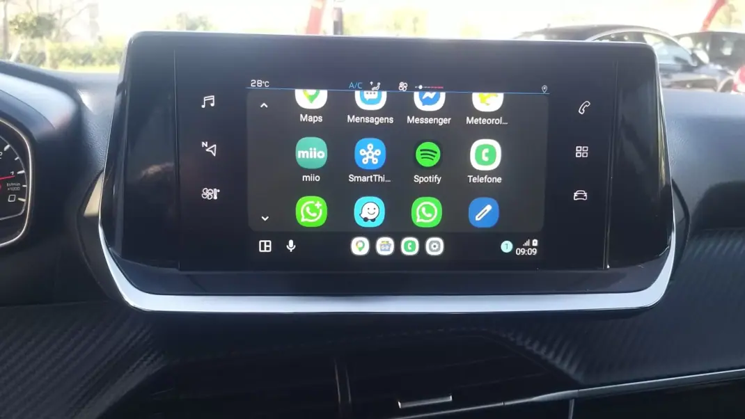 Peugeot 208 2022 - 13565 EUR, 63583 km - AUTO.MOTO.pt - 63583km - foto 19 de 37