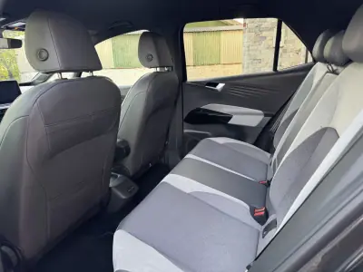 Volkswagen ID.3 2020 - 19900 EUR, 93000 km - AUTO.MOTO.pt - 93000km - foto 18 de 44