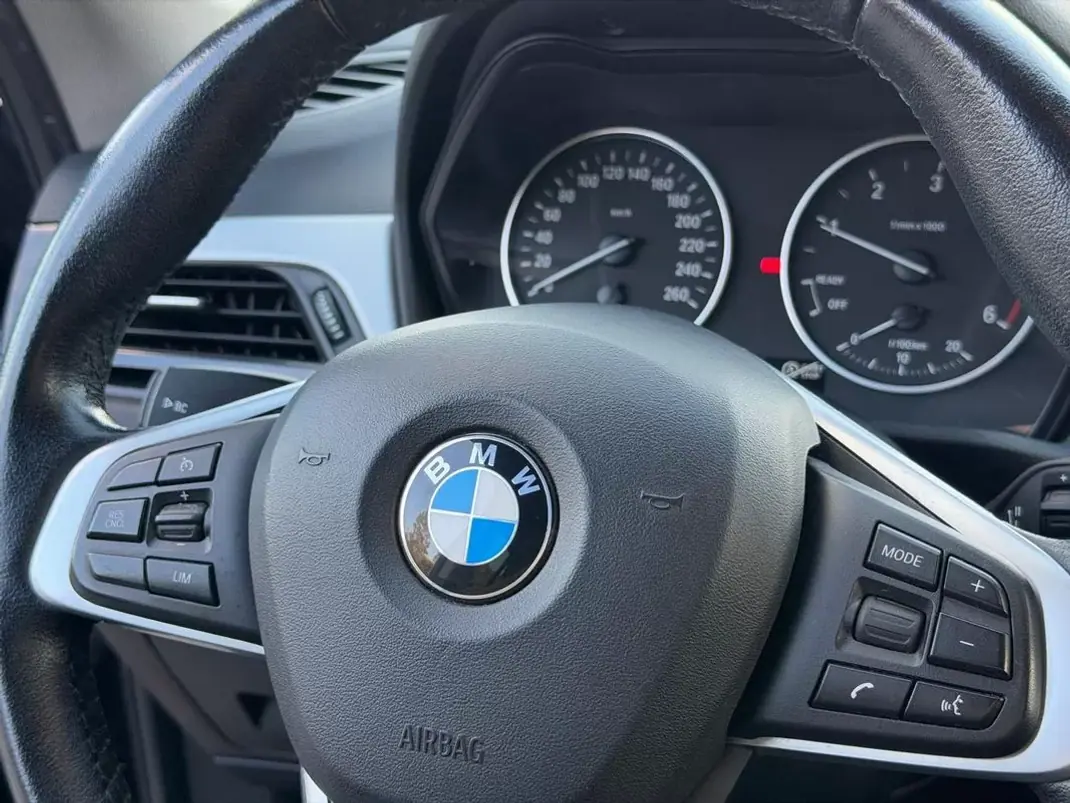 BMW X1 2016 - 16900 EUR, 169103 km - AUTO.MOTO.pt - 169103km - foto 4 de 19