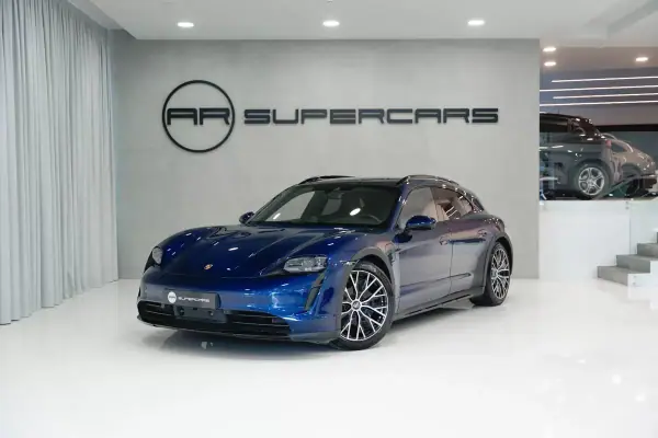 Porsche Taycan 2021