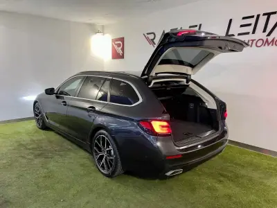 BMW 520 2023 - 34750 EUR, 72000 km - AUTO.MOTO.pt - 72000km - foto 31 de 33