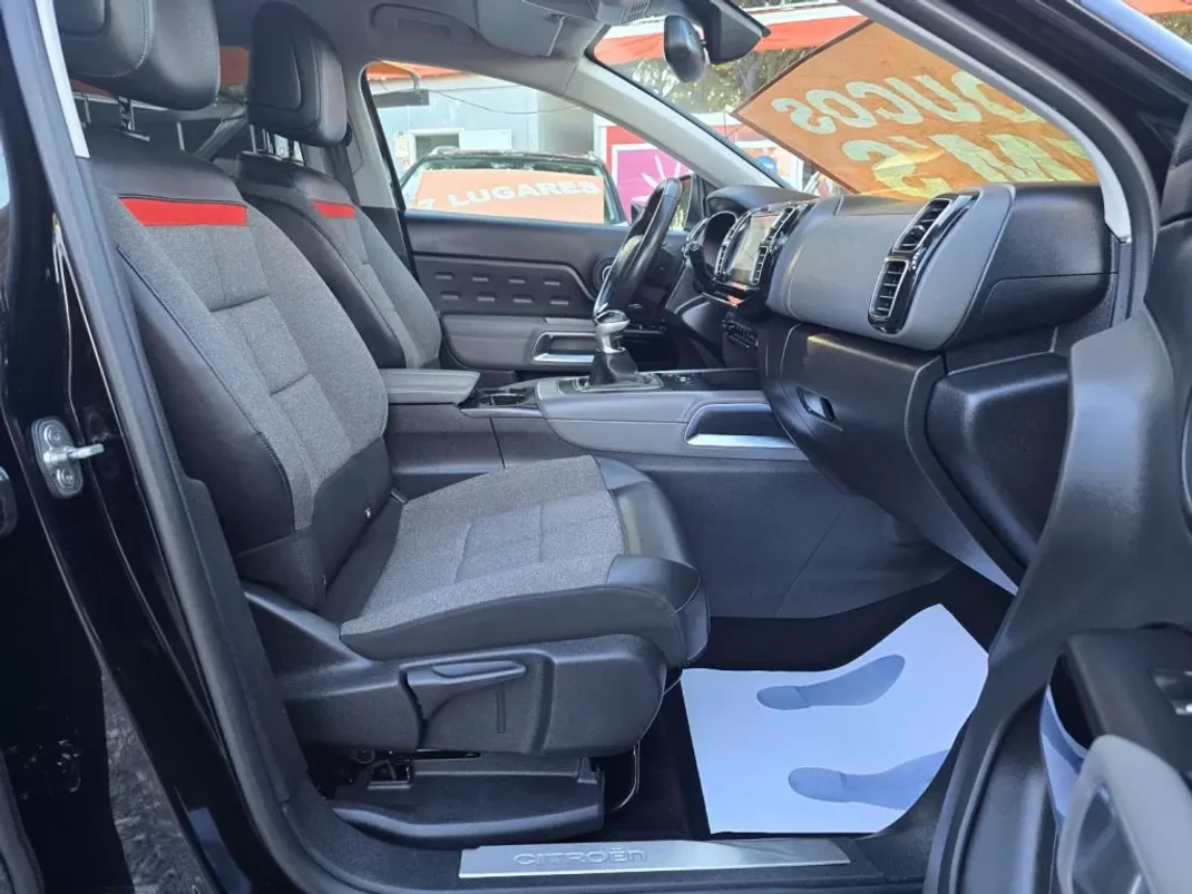 Citroën C5 Aircross 2019 - 18500 EUR, 117400 km - AUTO.MOTO.pt - 117400km - foto 15 de 24