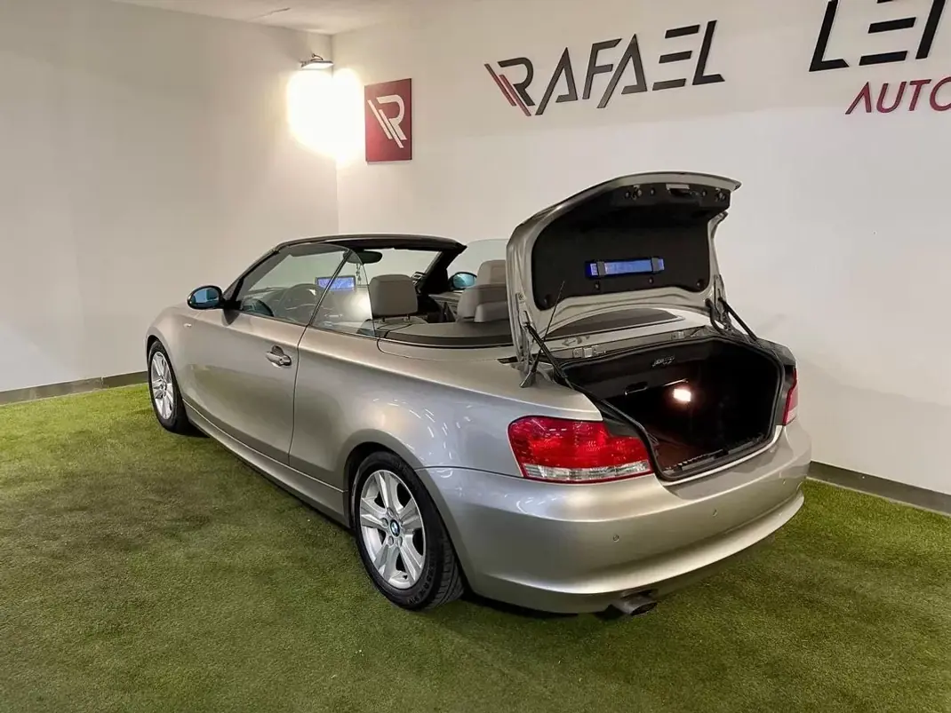 BMW 118 2008 - 10900 EUR, 149000 km - AUTO.MOTO.pt - 149000km - foto 33 de 34