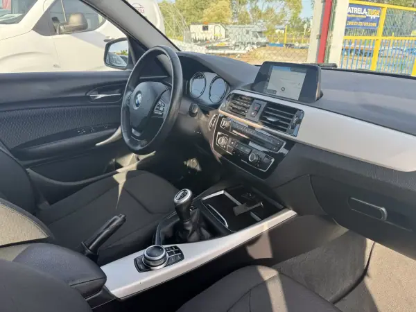 BMW 116 2018 - 15750 EUR, 152297 km - AUTO.MOTO.pt - 152297km - foto 25 de 27