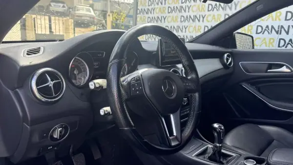 Mercedes-Benz CLA 200 2014 - 19990 EUR, 192000 km - AUTO.MOTO.pt - 192000km - foto 6 de 17